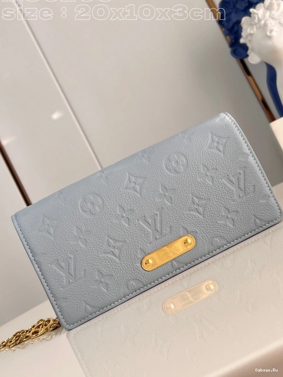 Chain VUITTON Lily On Wallet LOUIS 0301